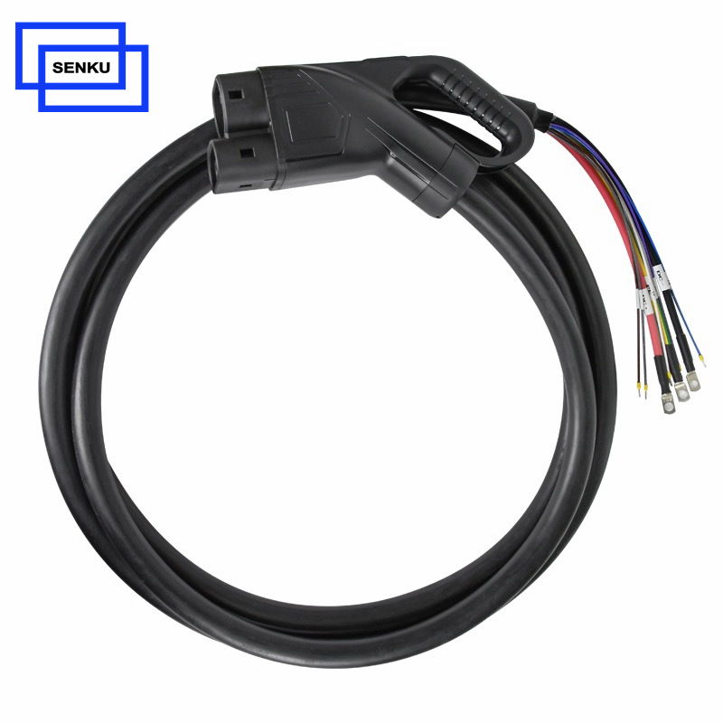 200A Combo 2 EV Charging Plug