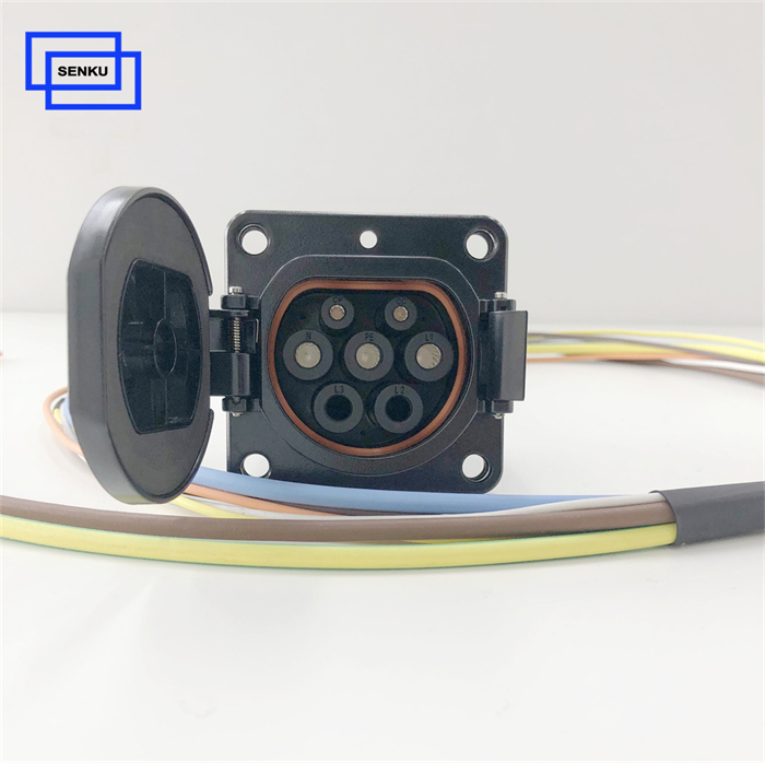 16A 240V AC Electric Car Gbt Socket